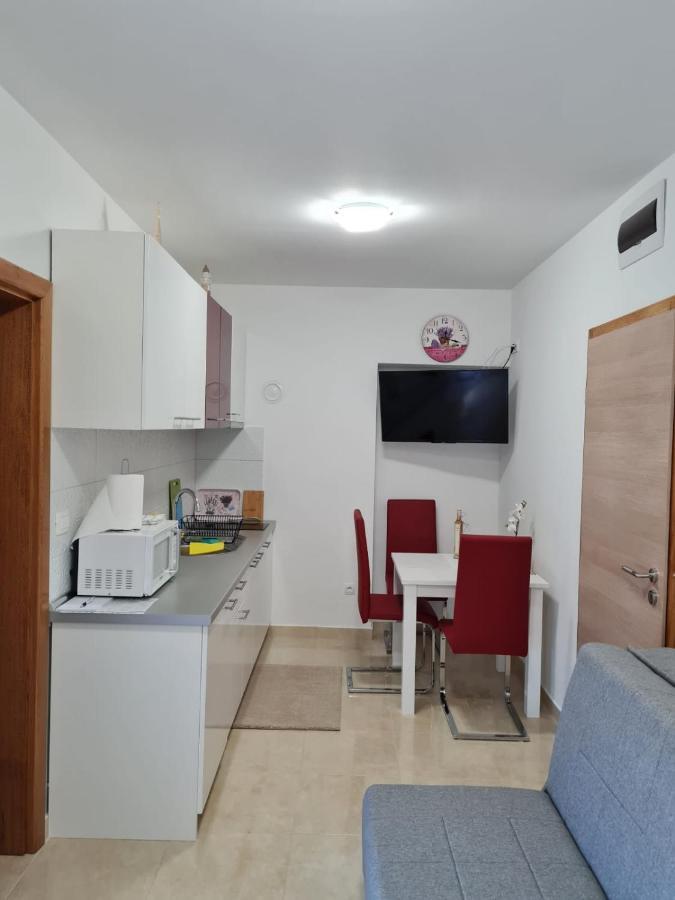 Apartmani Gimi Shine วรซี ภายนอก รูปภาพ